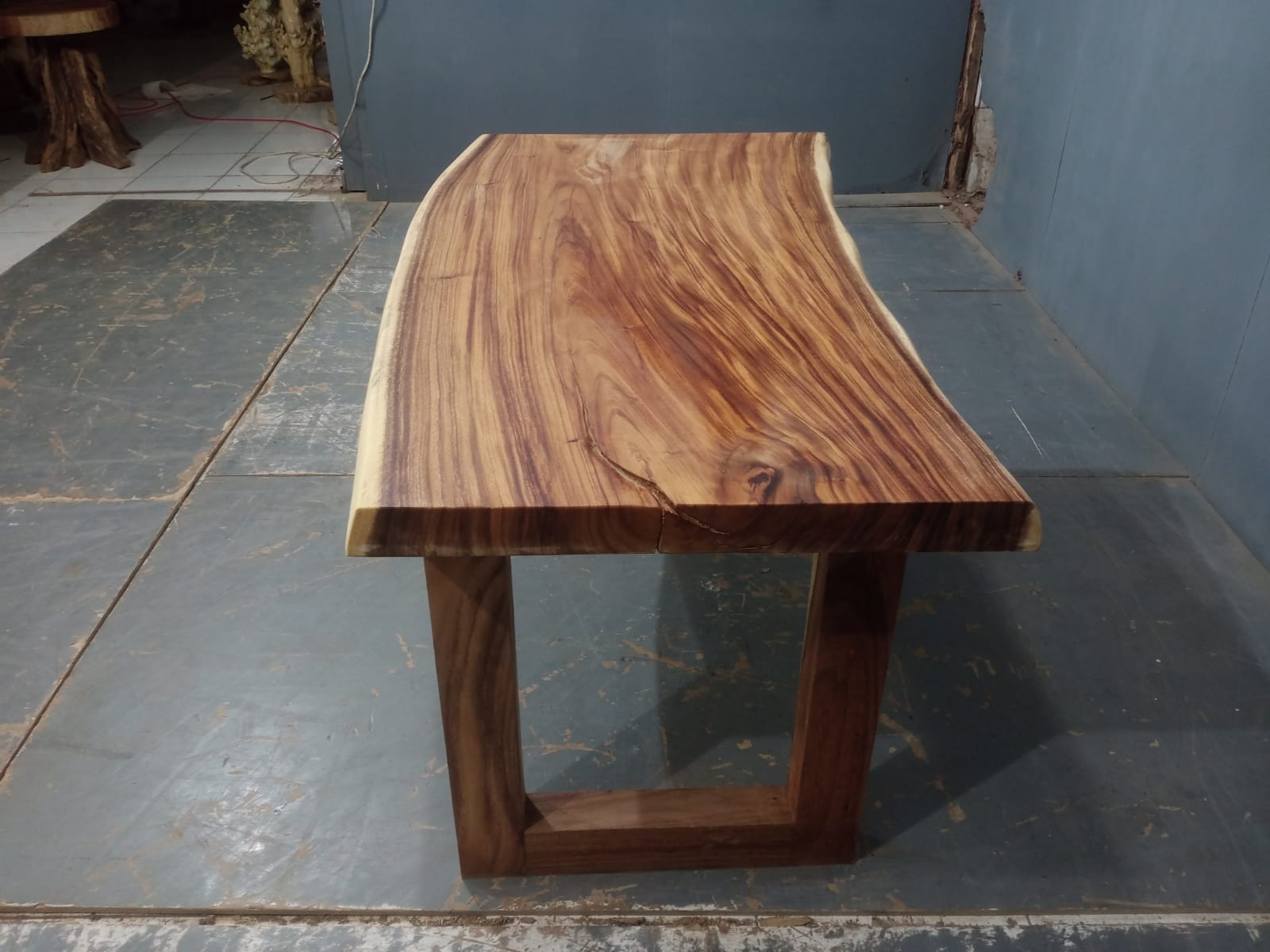 Live Edge Tables