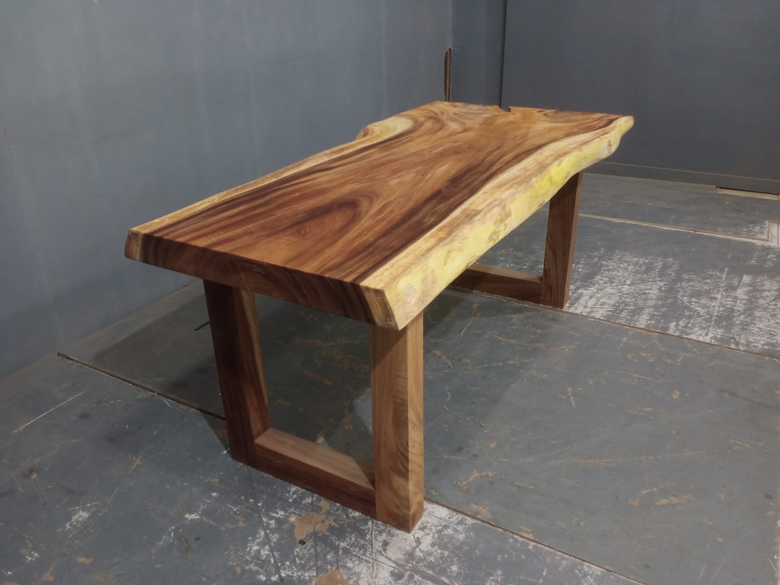 Live Edge Tables