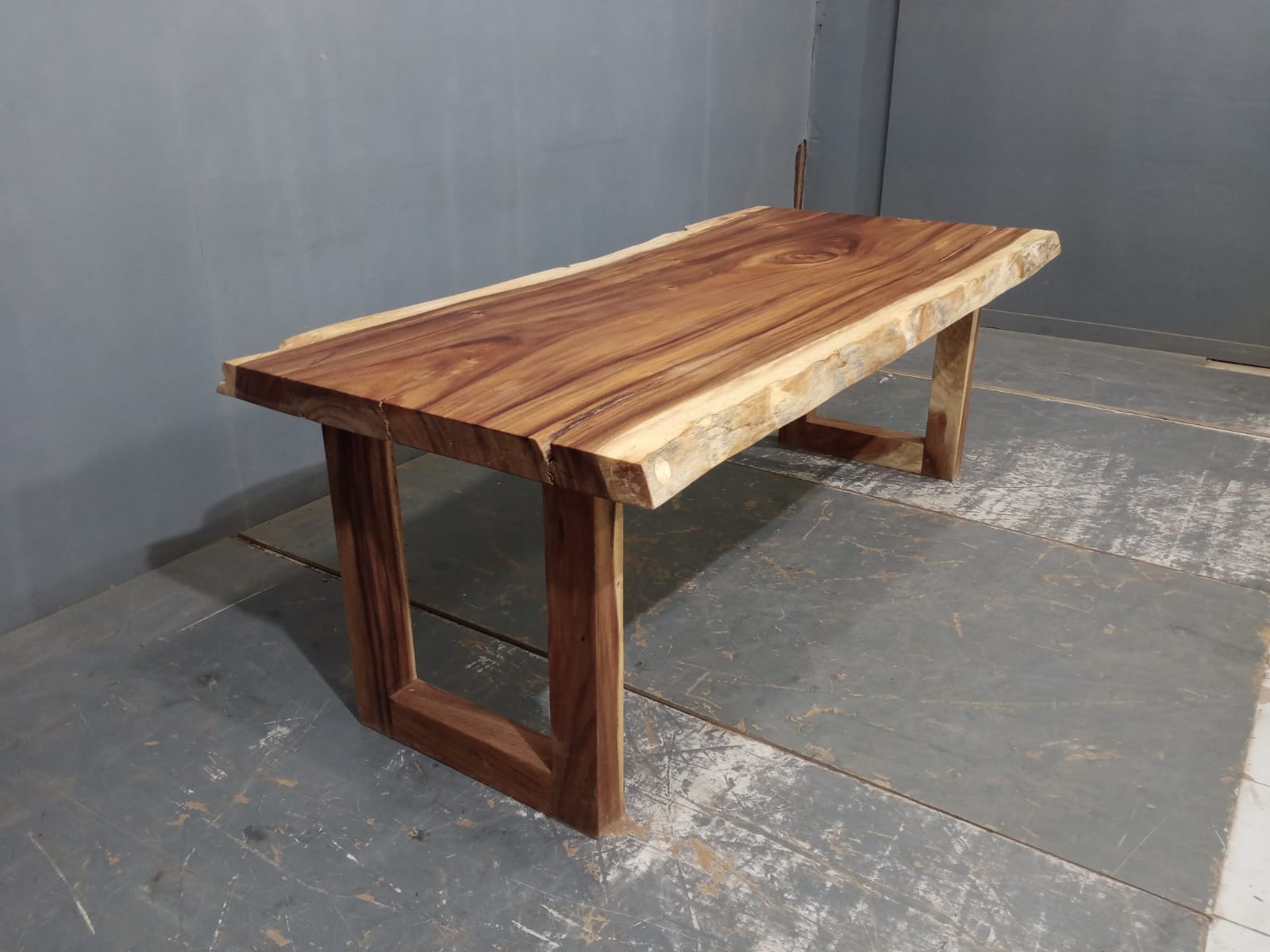 Live Edge Tables