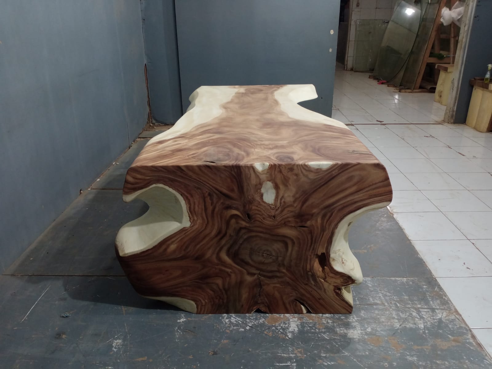 Live Edge Tables