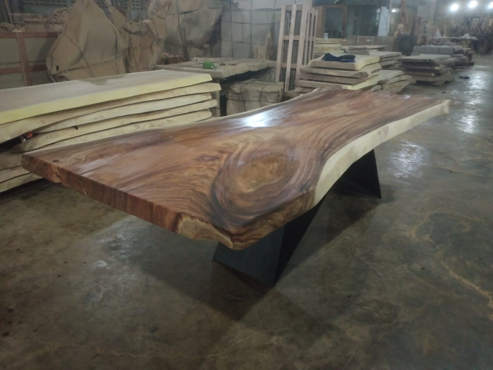 Live Edge Tables