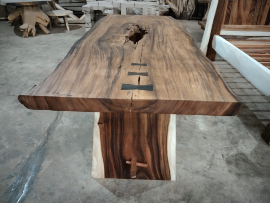 Live Edge Tables