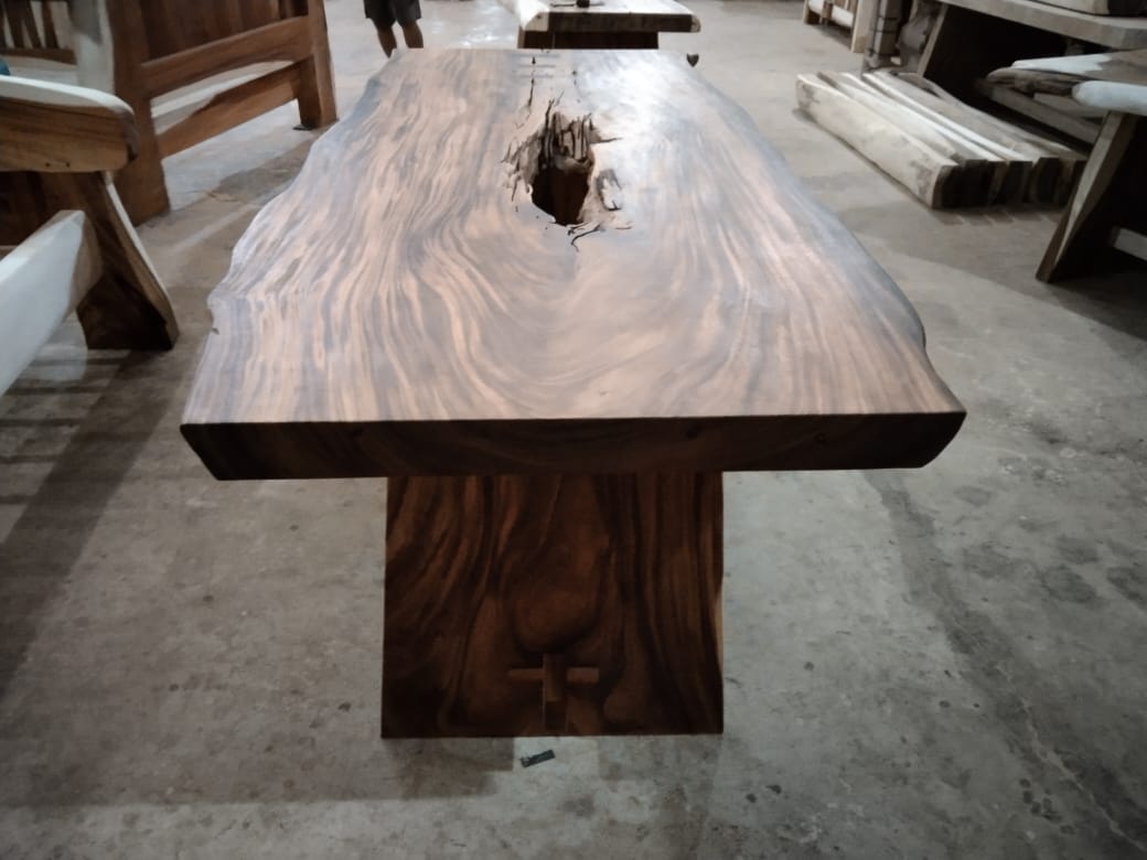 Live Edge Tables