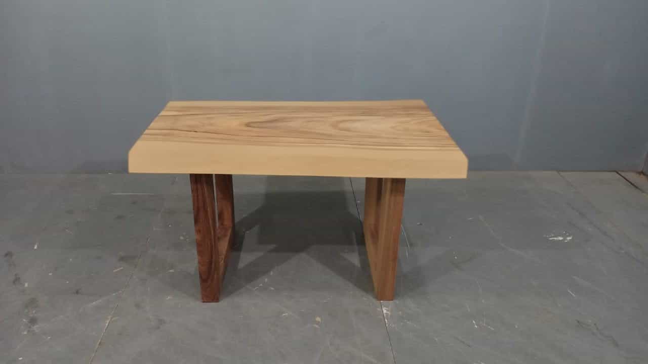 LIVE EDGE TABLES