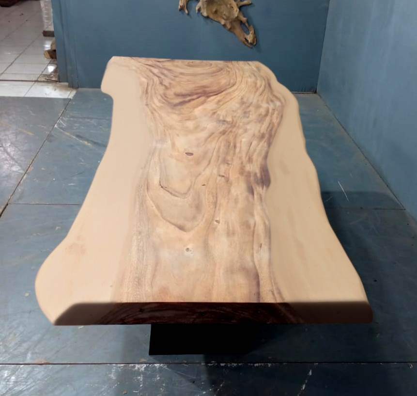 Live Edge Tables