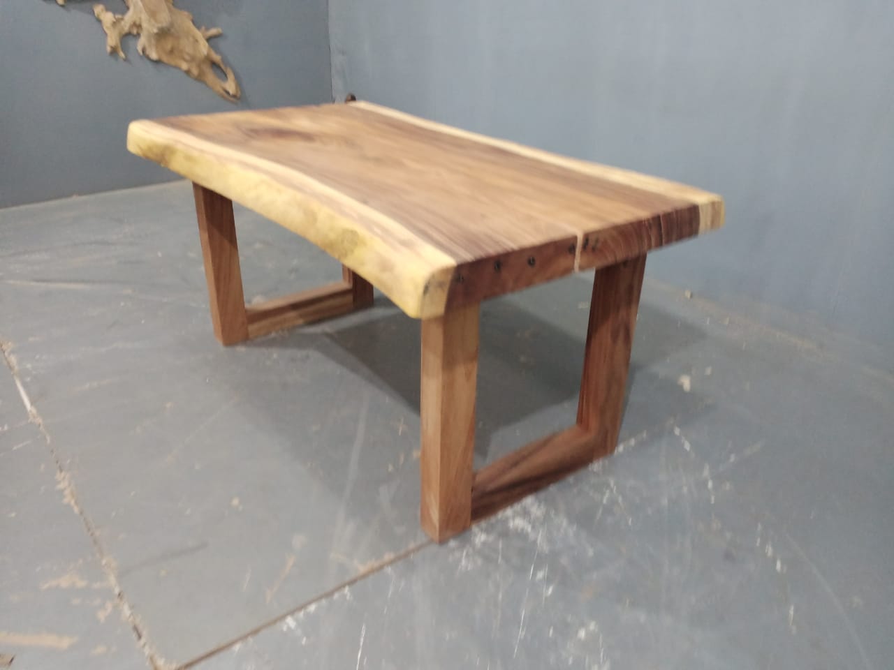 Live Edge Tables