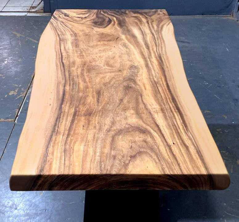 LIVE EDGE TABLES