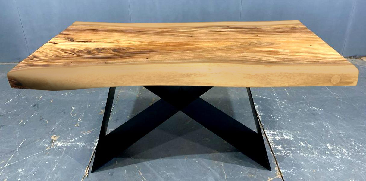 LIVE EDGE TABLES