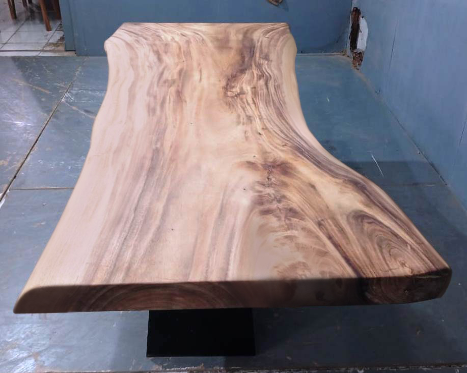 Live Edge Tables
