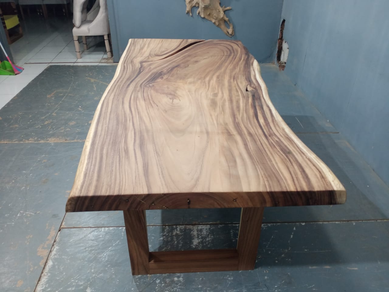 Live Edge Tables