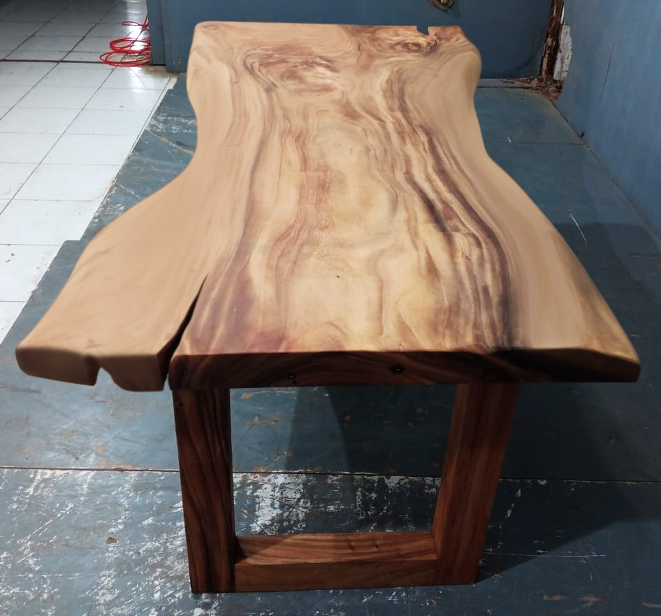 Live Edge Tables
