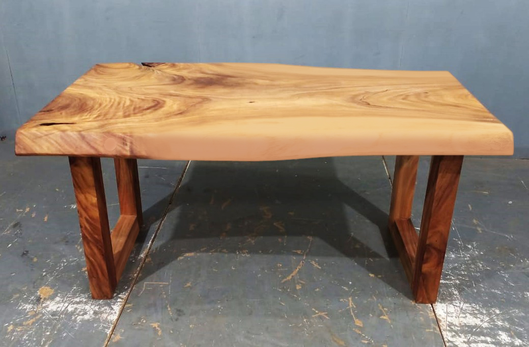 LIVE EDGE TABLES