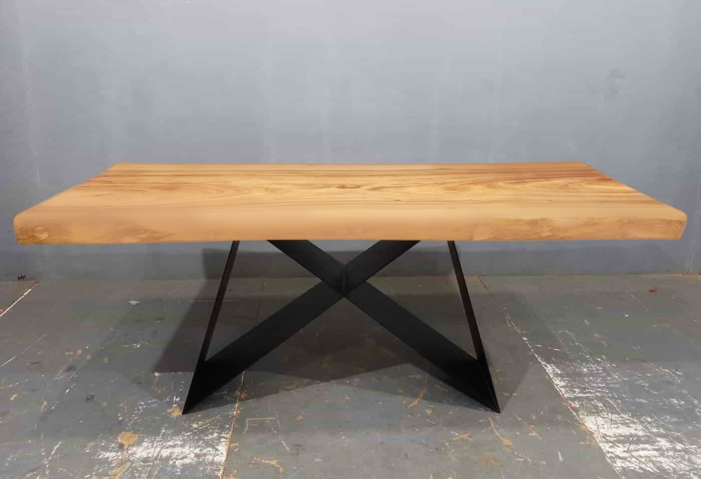 LIVE EDGE TABLES