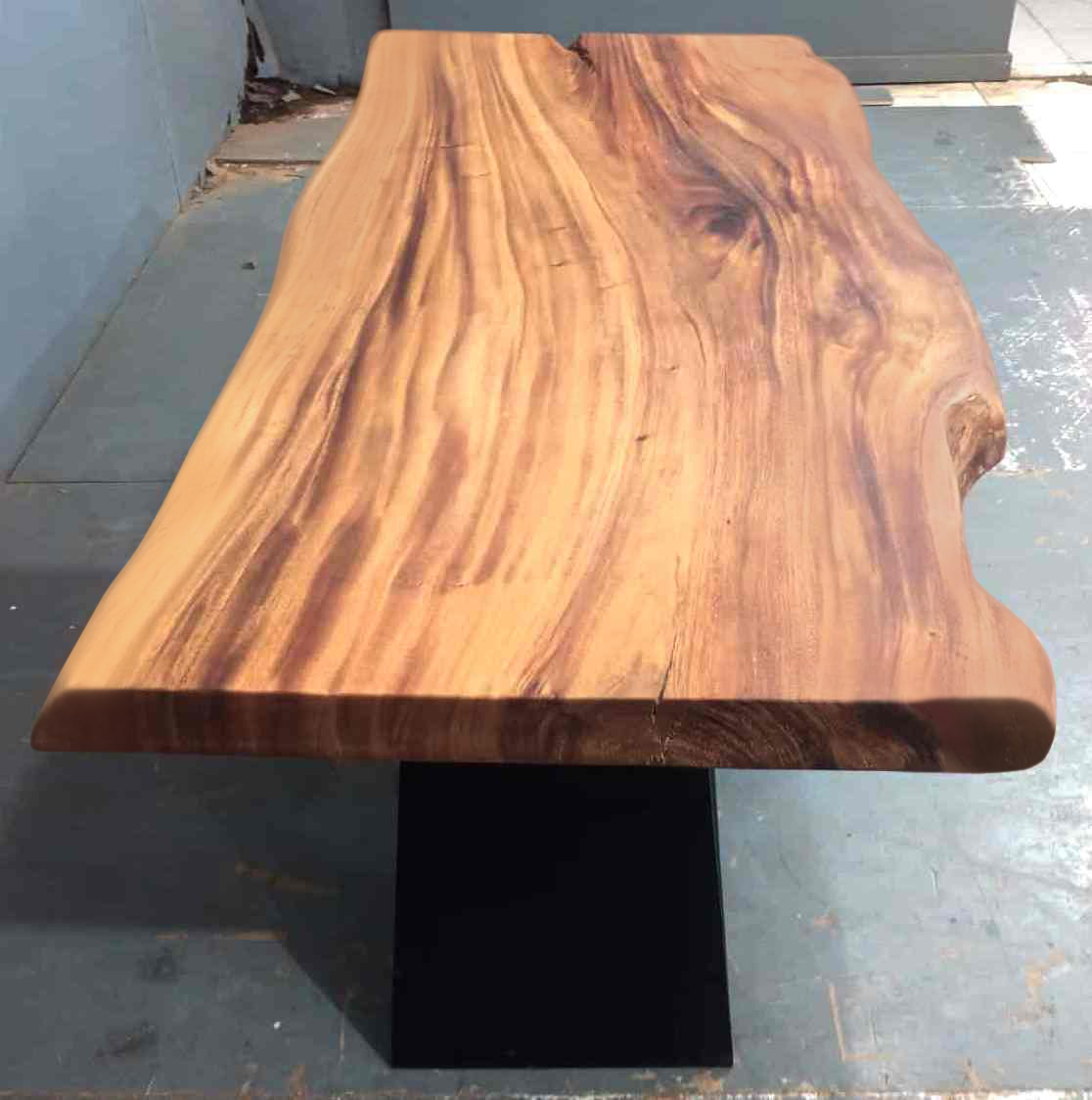 Live Edge Tables