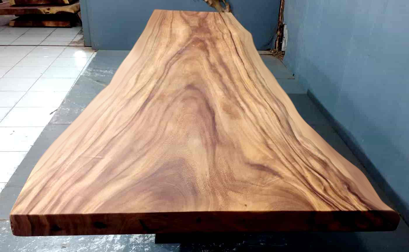 Live Edge Tables