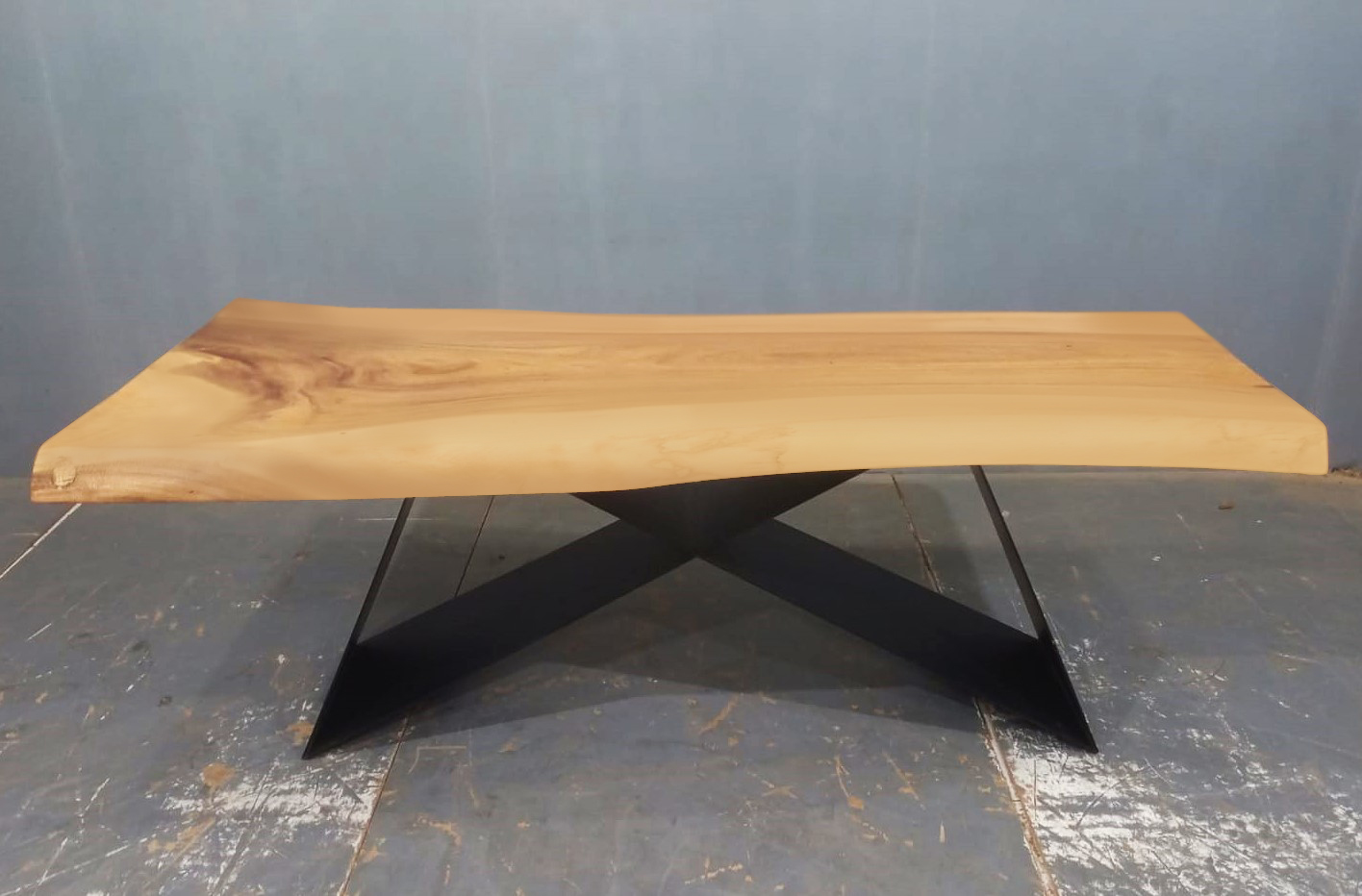 LIVE EDGE TABLES