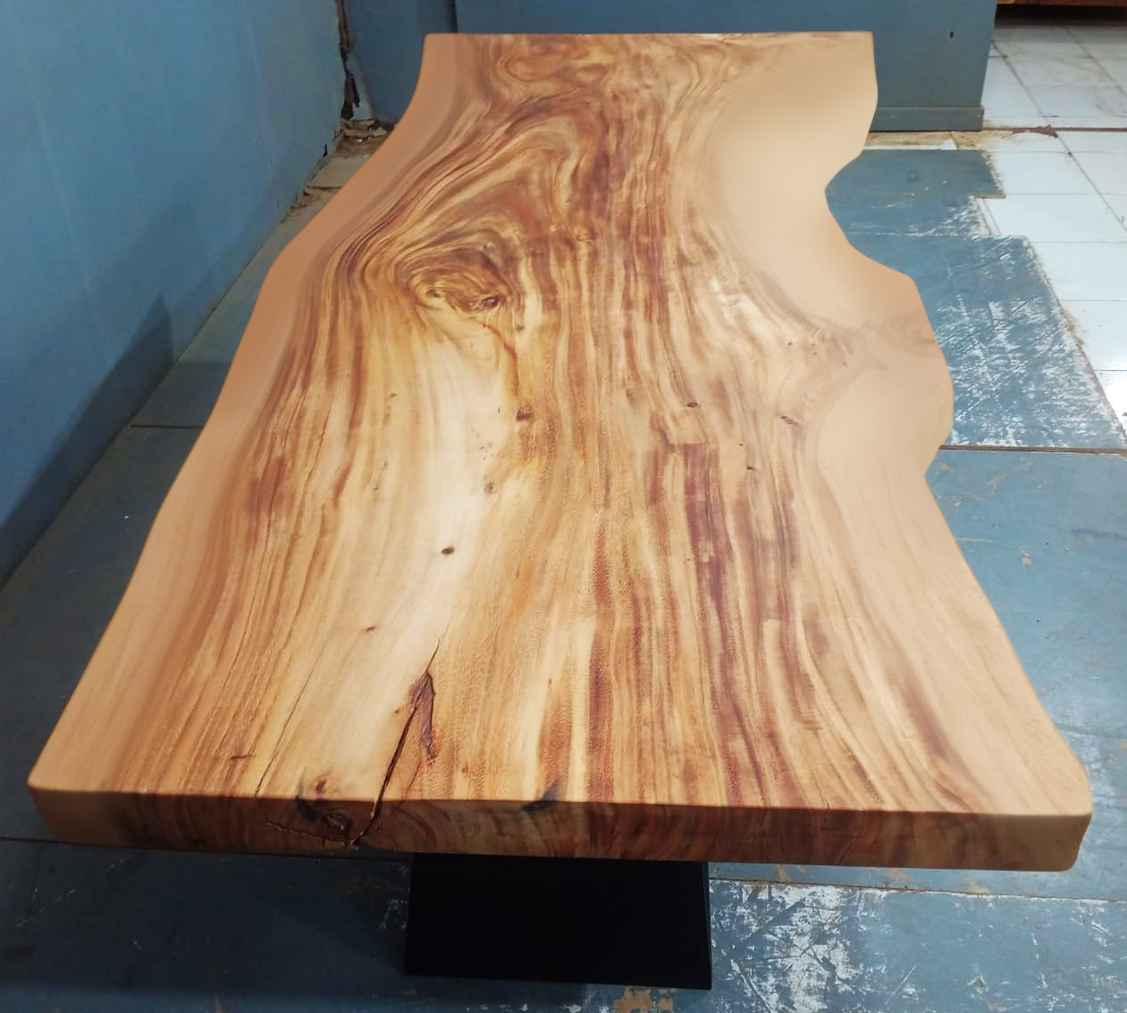 Live Edge Tables