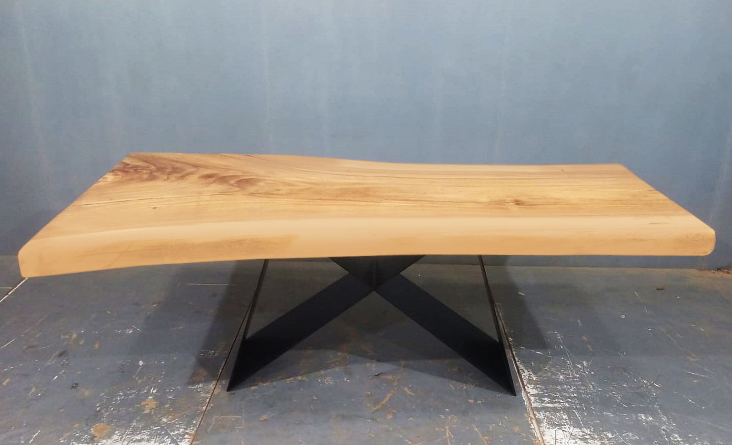 LIVE EDGE TABLES