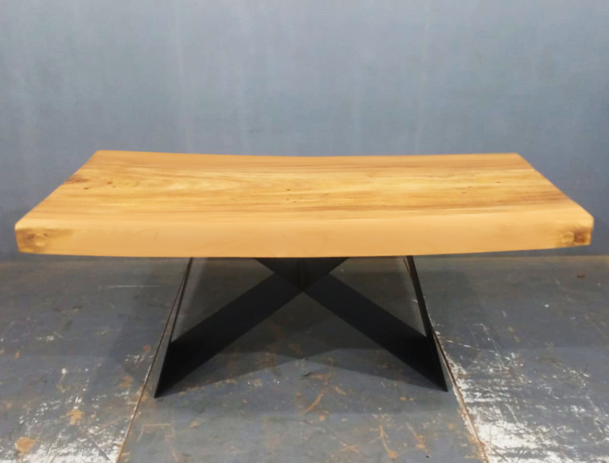 LIVE EDGE TABLES