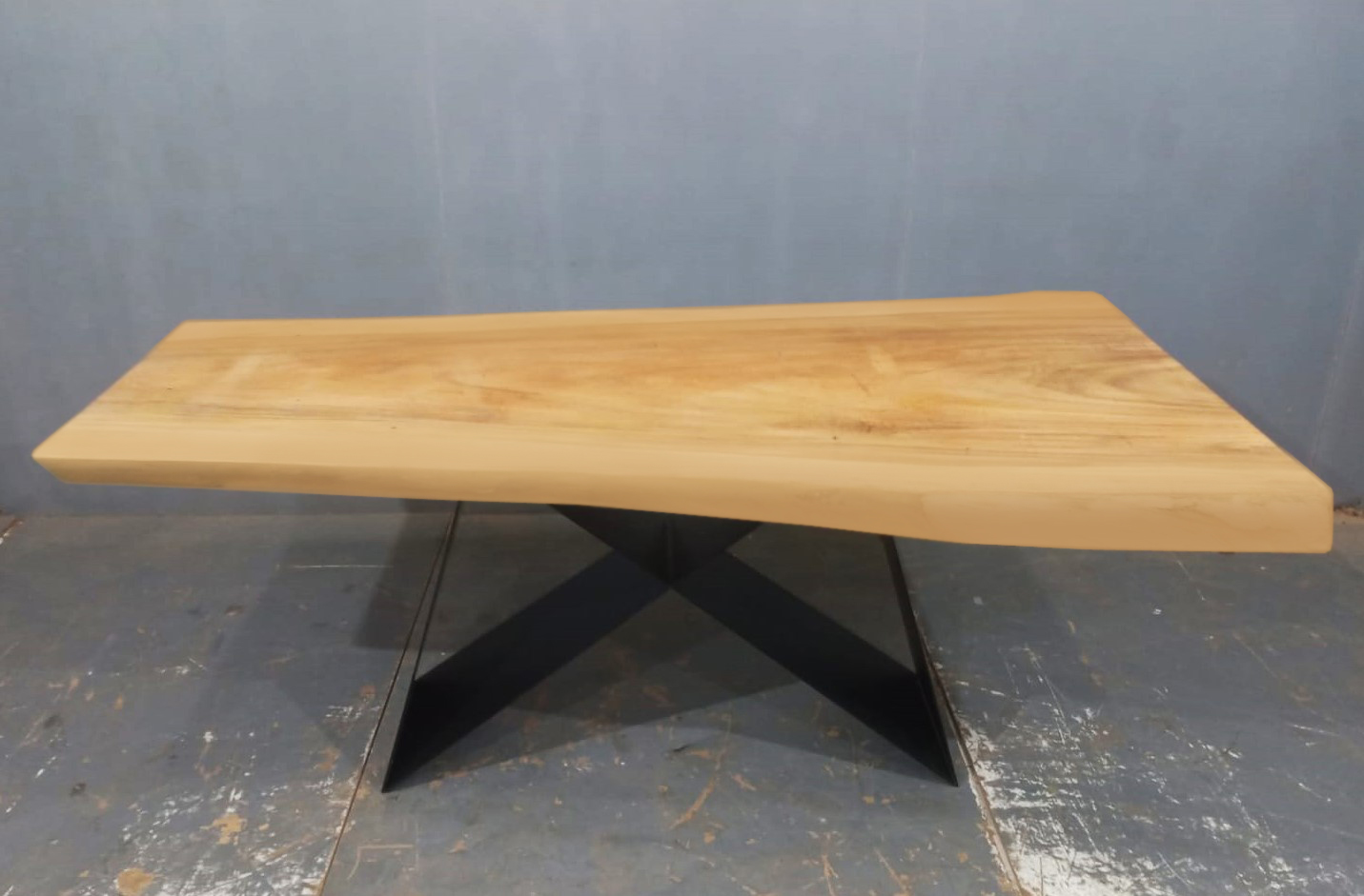 LIVE EDGE TABLES