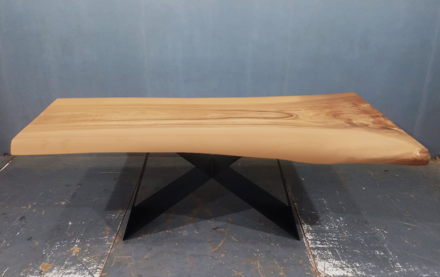 LIVE EDGE TABLES