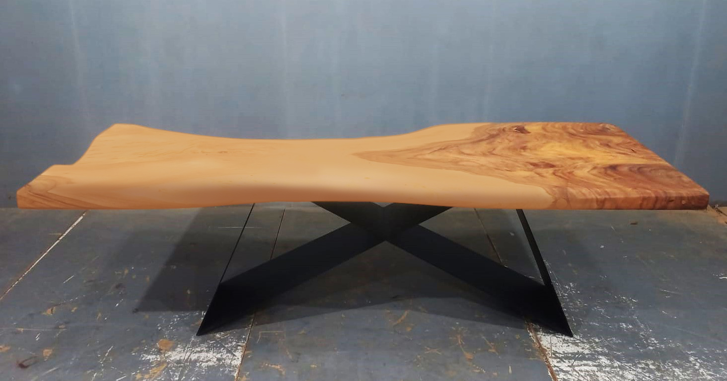LIVE EDGE TABLES