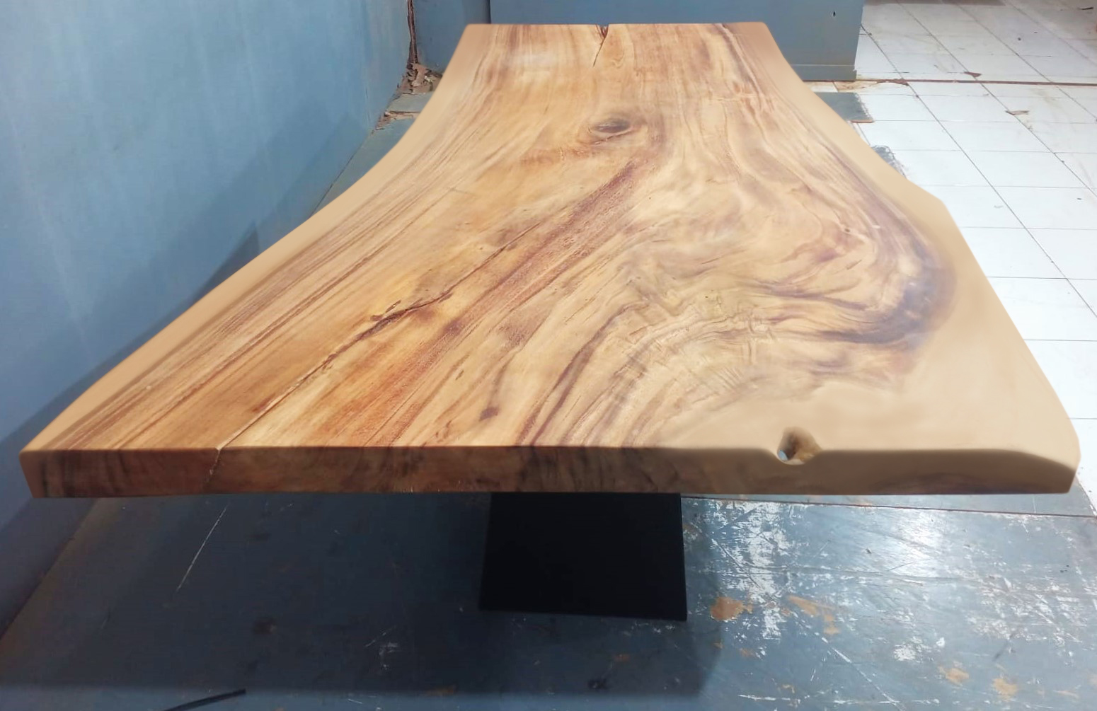 Live Edge Tables
