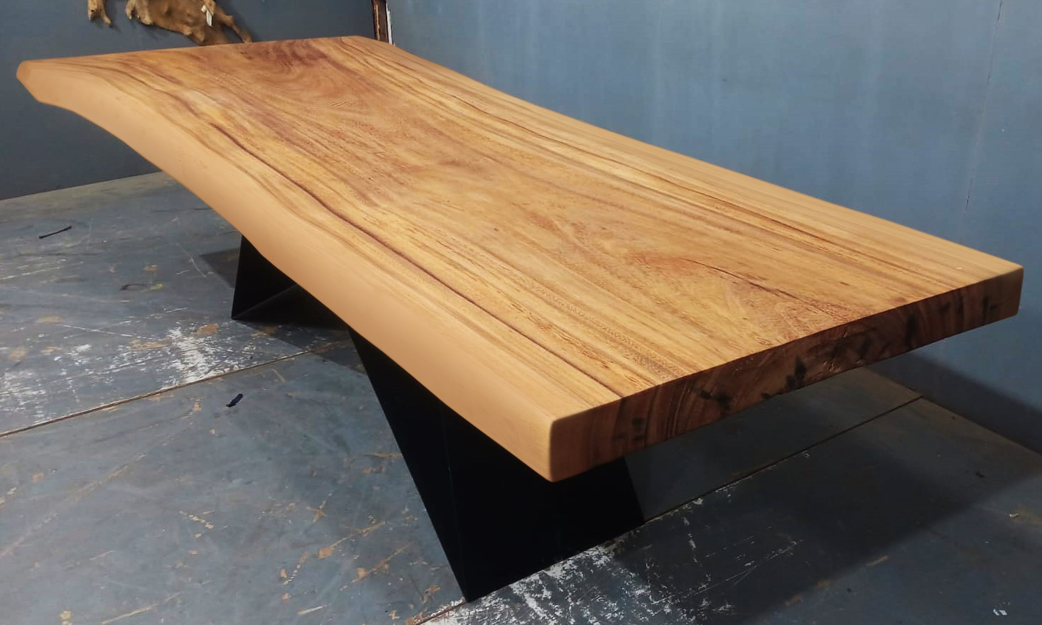 Live Edge Tables